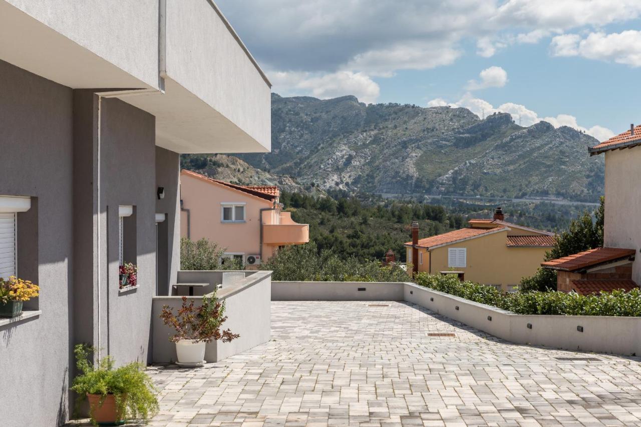 Apartments Villa Salona Sky Esterno foto