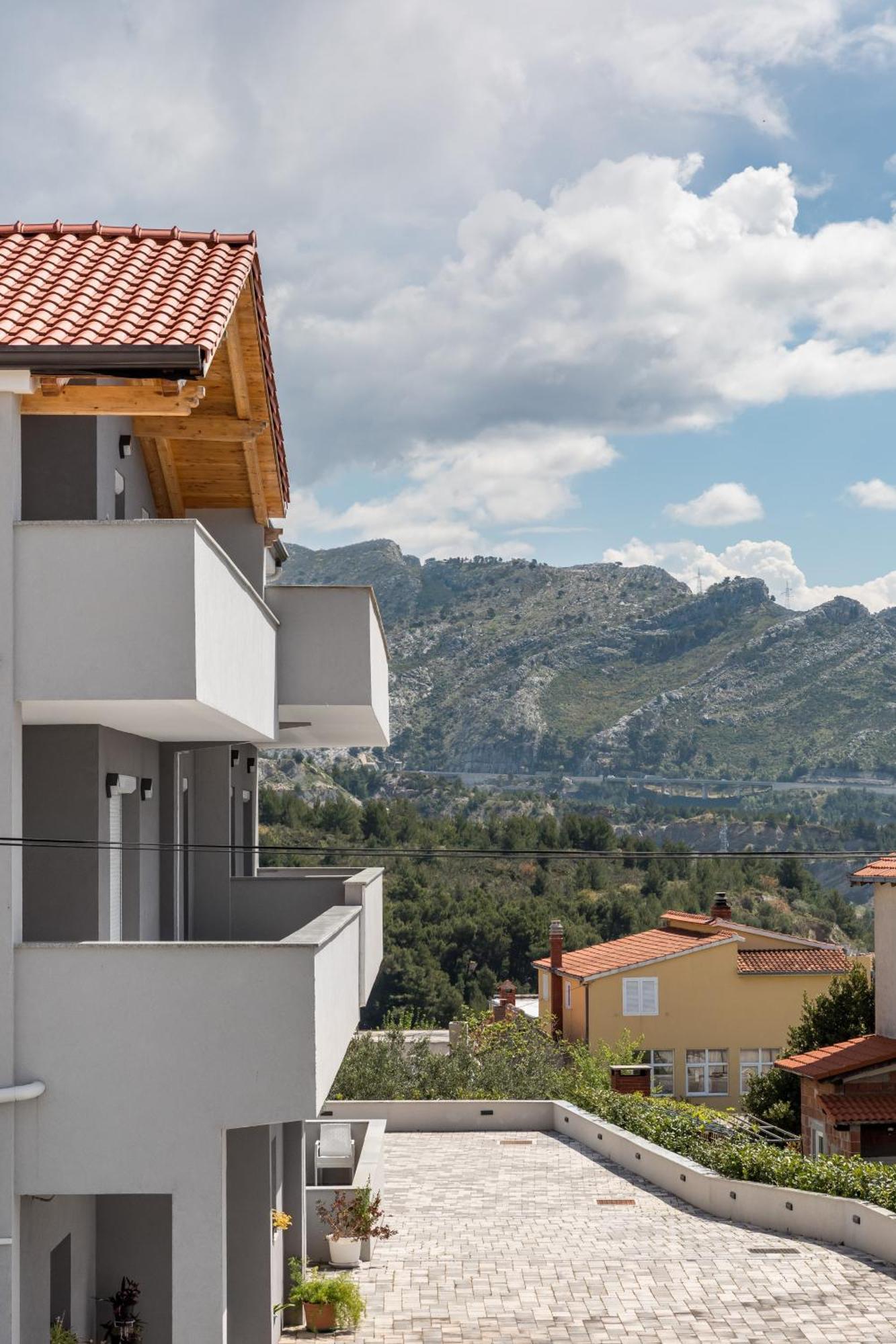 Apartments Villa Salona Sky Camera foto
